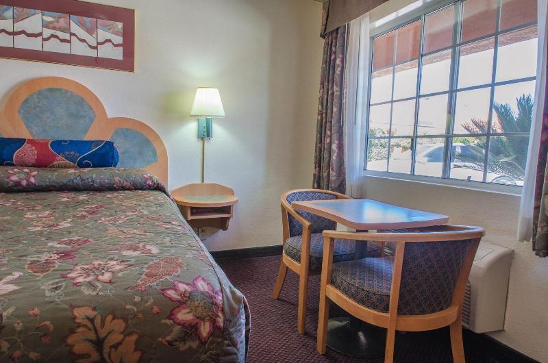 Economy Inn Los Banos Kültér fotó