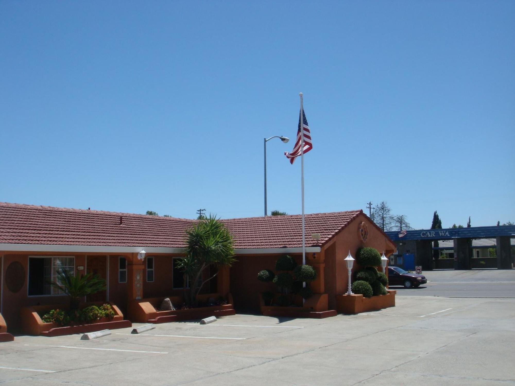Economy Inn Los Banos Kültér fotó