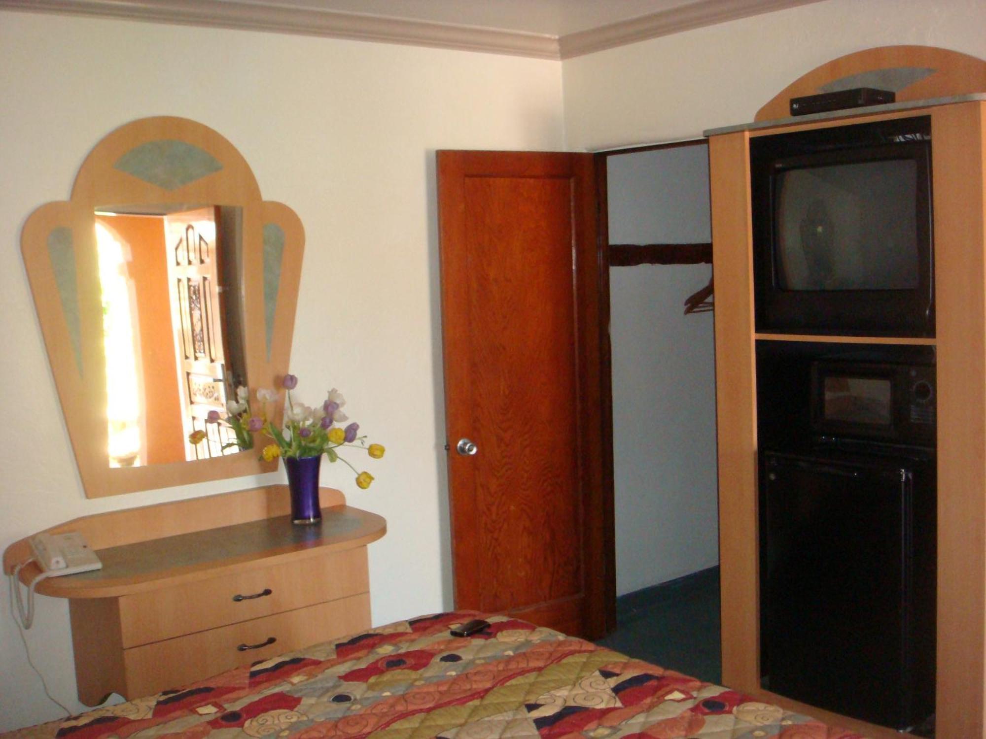 Economy Inn Los Banos Kültér fotó