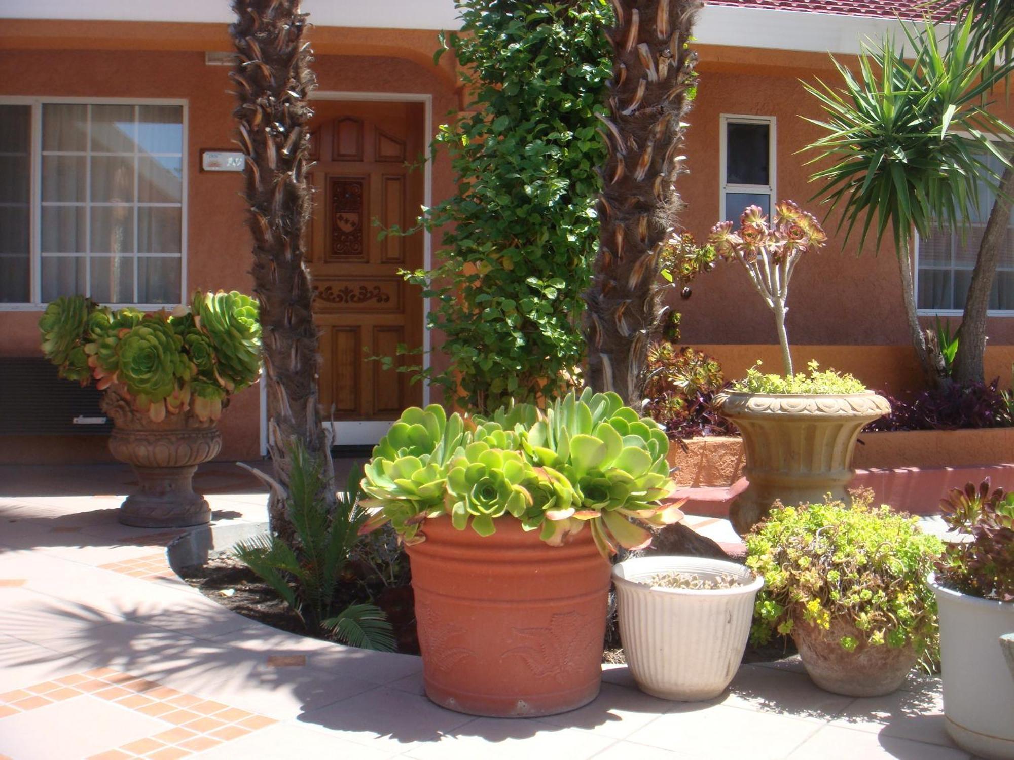 Economy Inn Los Banos Kültér fotó