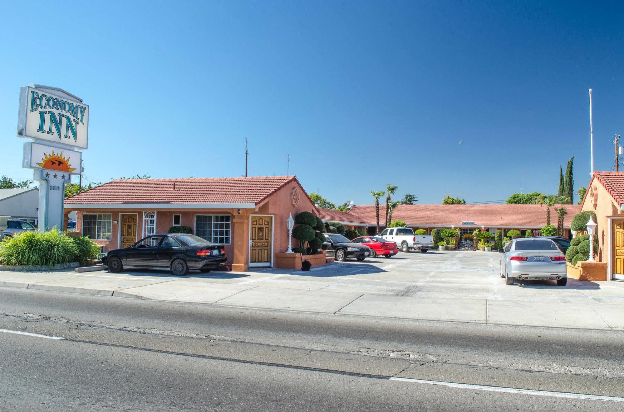 Economy Inn Los Banos Kültér fotó